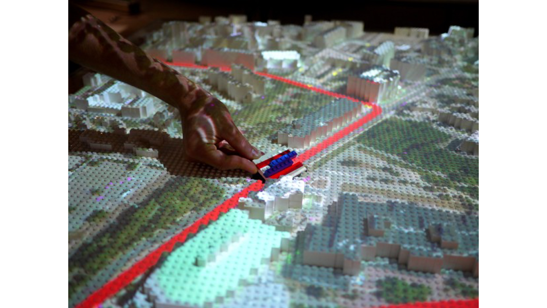 projection mapping urban planning tool